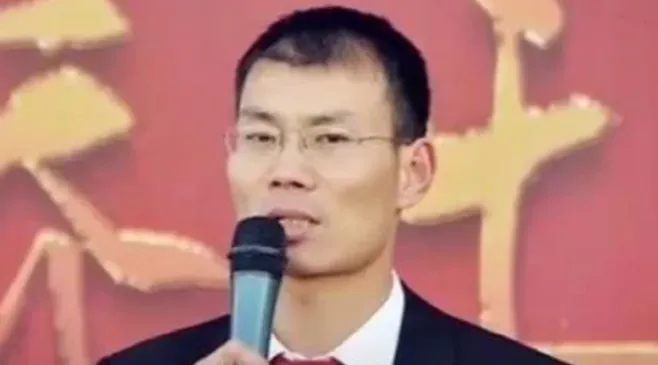 Profil Zhang Hongchao, Pemilik Lebih dari 10.000 Gerai Mixue